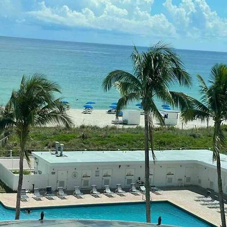 Chic Ocean Front Studio! Leilighet Miami Beach Eksteriør bilde