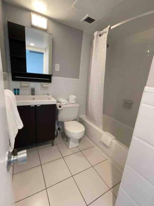 Chic Ocean Front Studio! Leilighet Miami Beach Eksteriør bilde